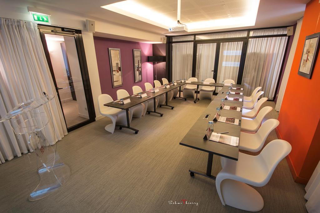 Le Rex Hotel Тарб Екстериор снимка