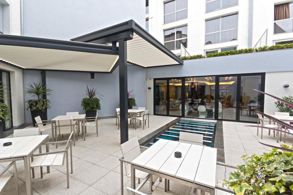 Le Rex Hotel Тарб Екстериор снимка