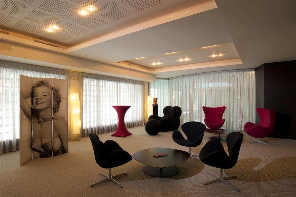 Le Rex Hotel Тарб Екстериор снимка